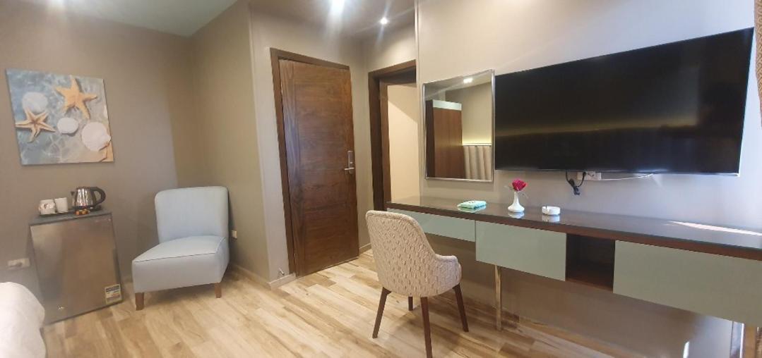 Grand Bayan Hotel & Apt At Nile Plaza Κάιρο Δωμάτιο φωτογραφία