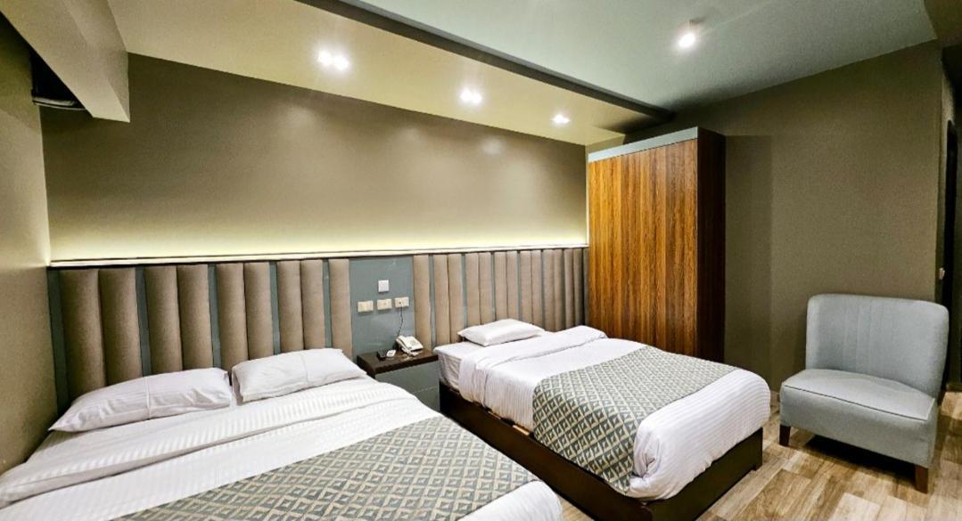 Grand Bayan Hotel & Apt At Nile Plaza Κάιρο Δωμάτιο φωτογραφία